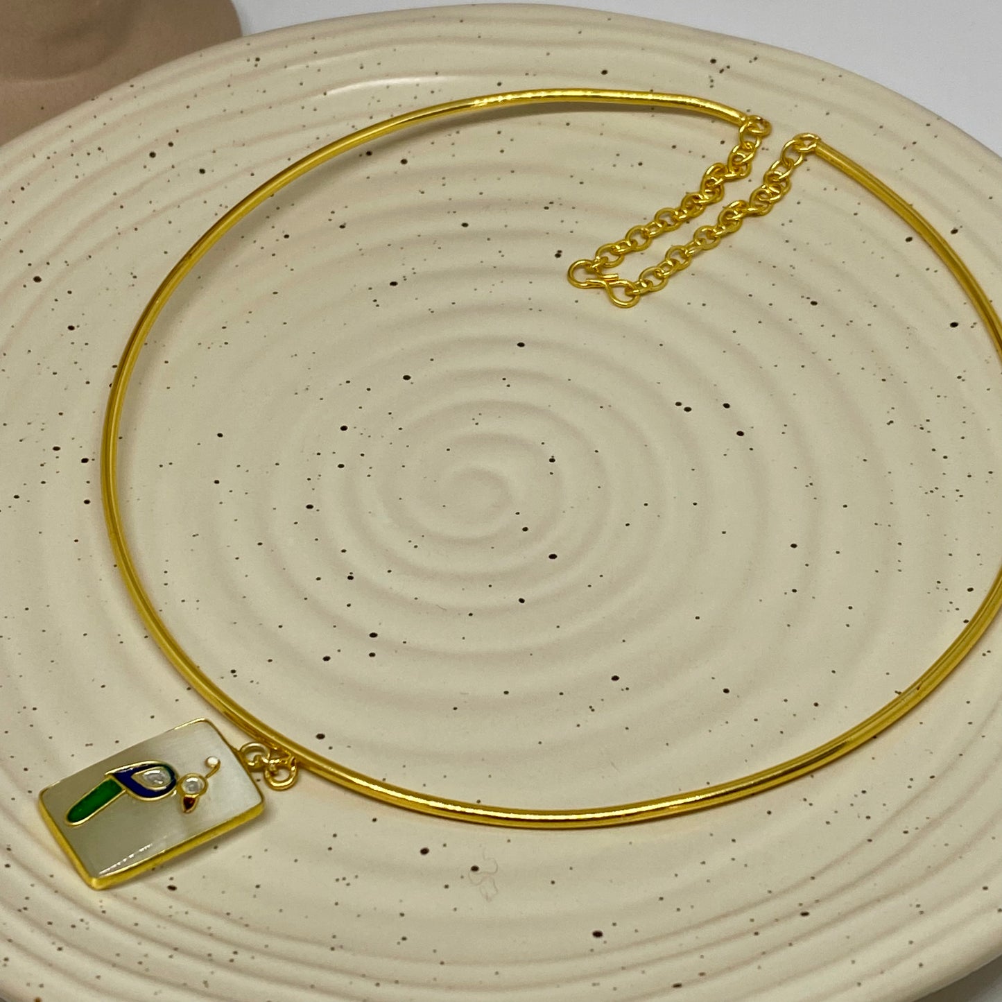 Monalisa Bird Stone Hasli Necklace -24