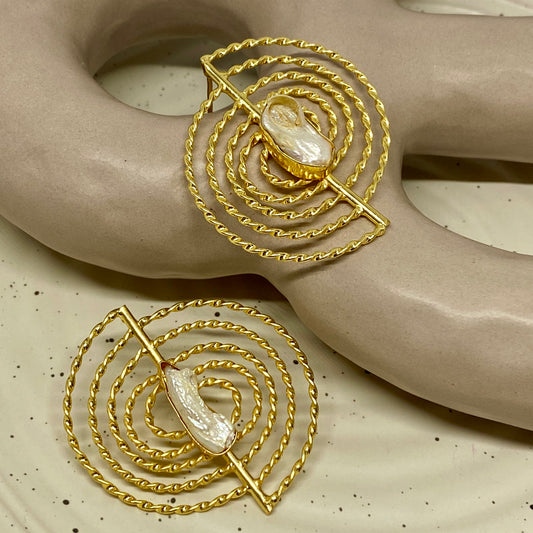 Baroque Pearl Stud - S119