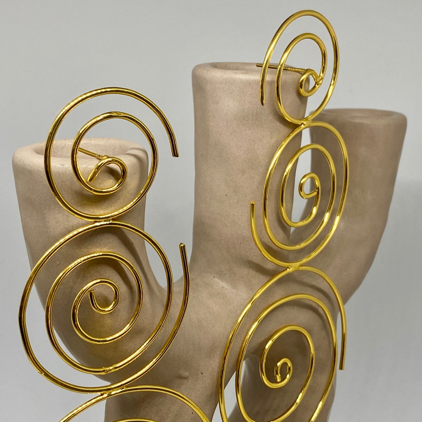 Triple Spiral Circle Earring - S123