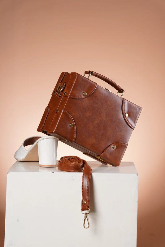 Vegan Leather Boxbag along with Sling - 08