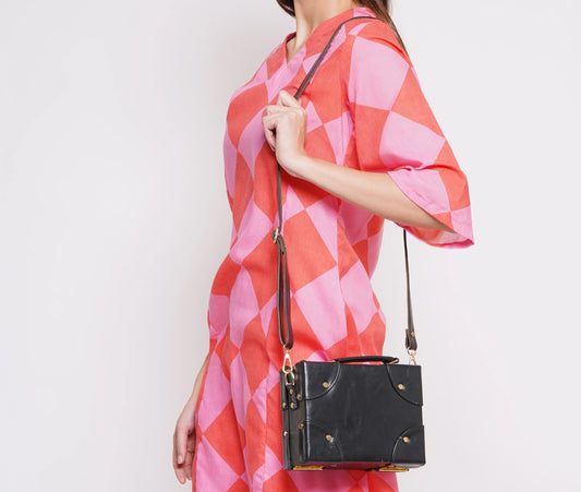 Vegan Leather Boxbag along with Sling - 06