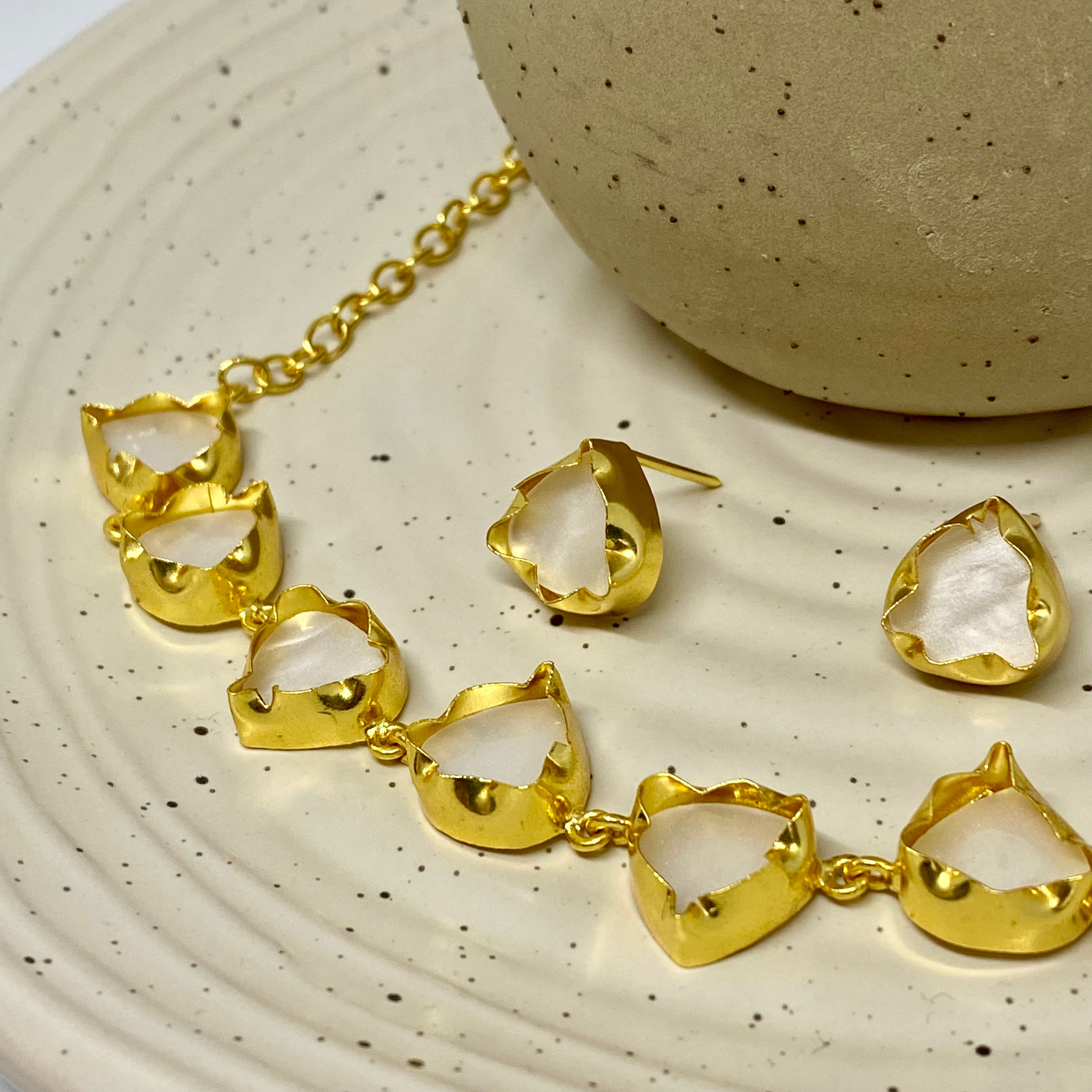 MOP Necklace Set - S39