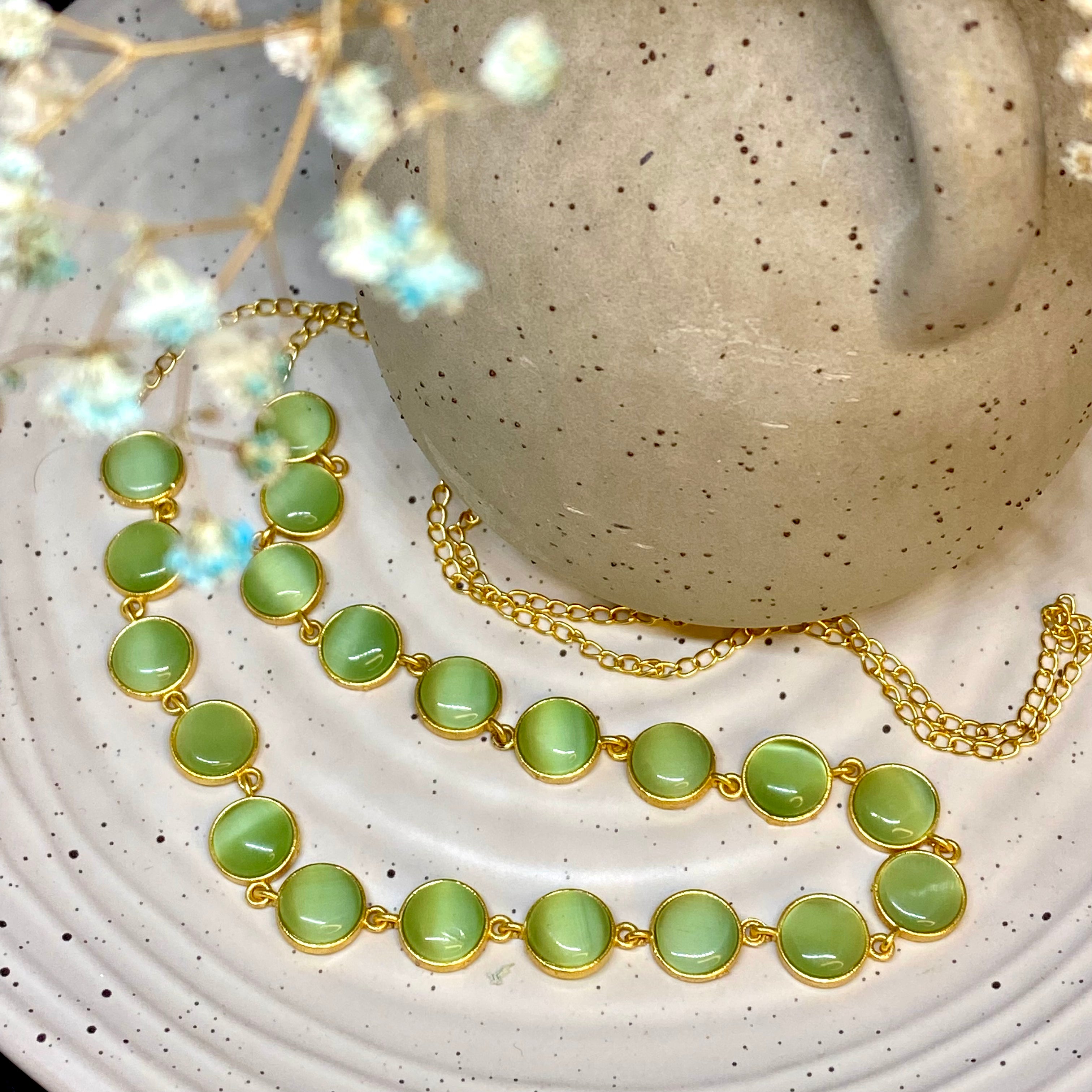 Monalisa Stone Necklace