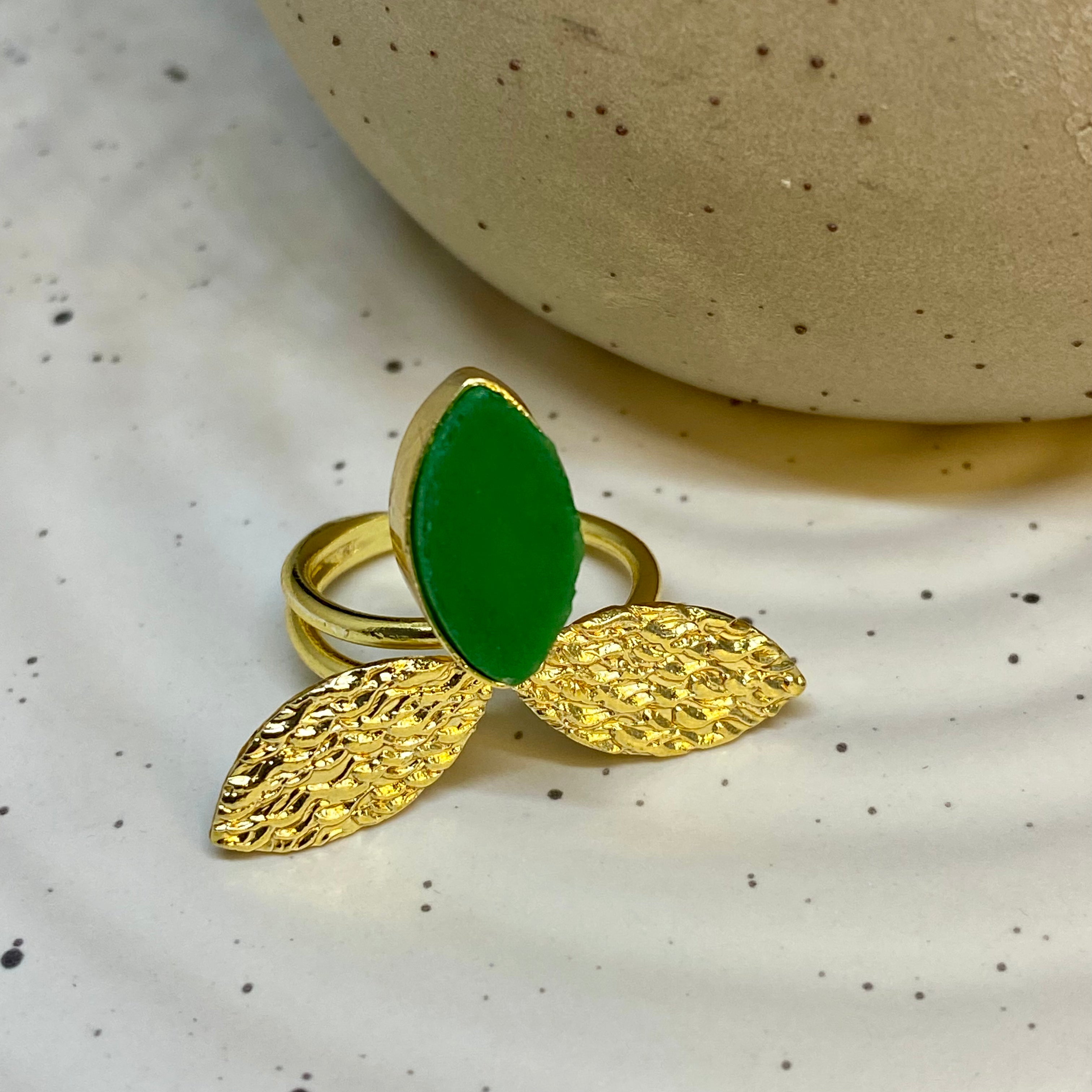 Leafy Ring - Jade