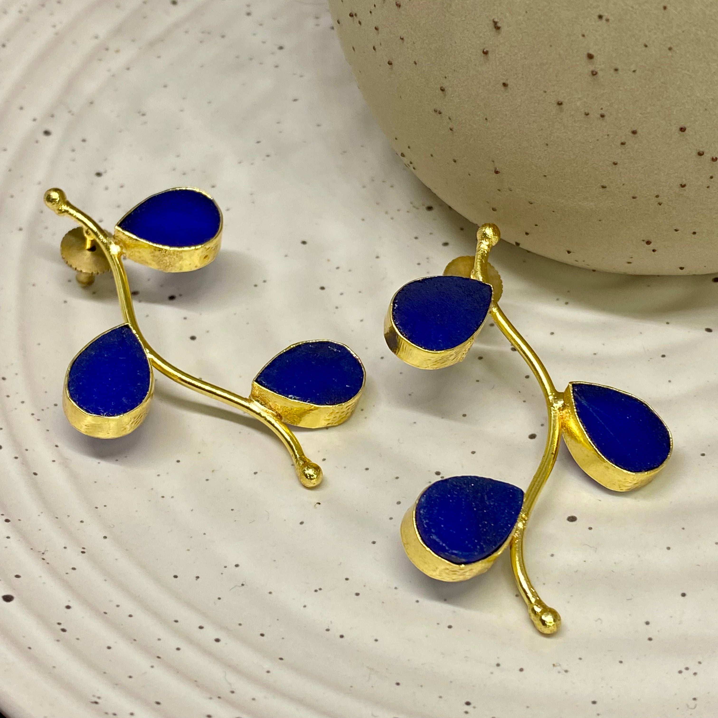 Leaf Design Drop - Blue