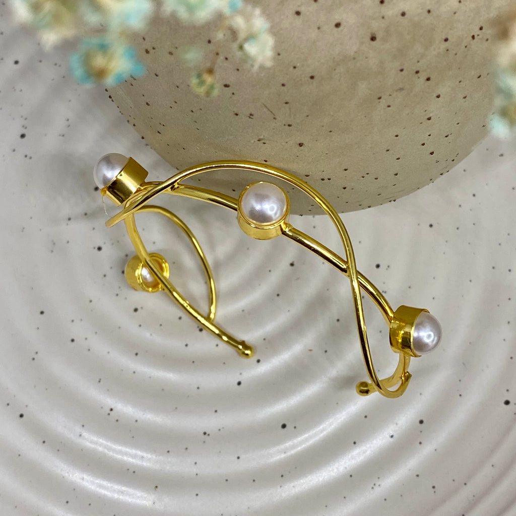 Pearl Twist Cuff