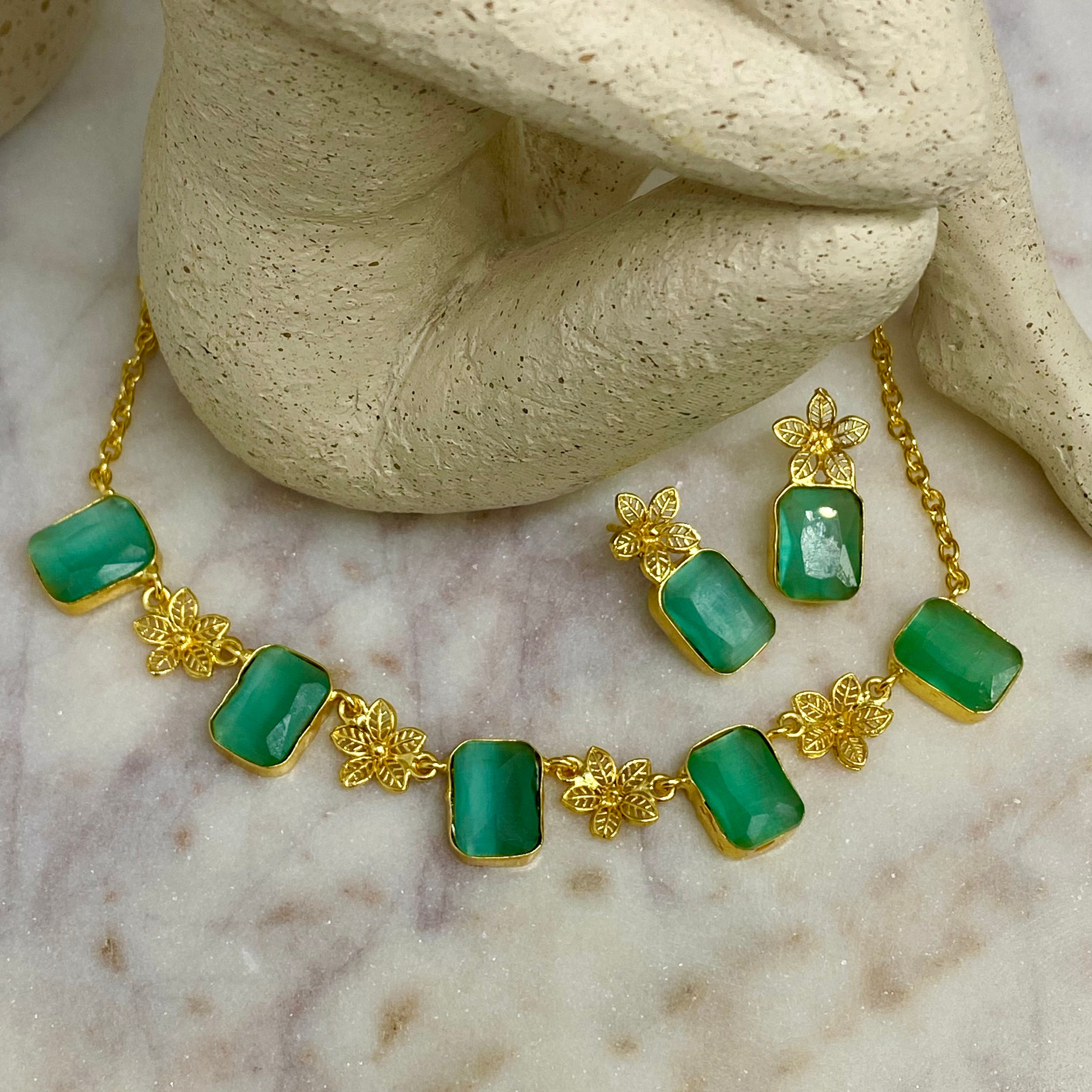 Square Cut Necklace Set