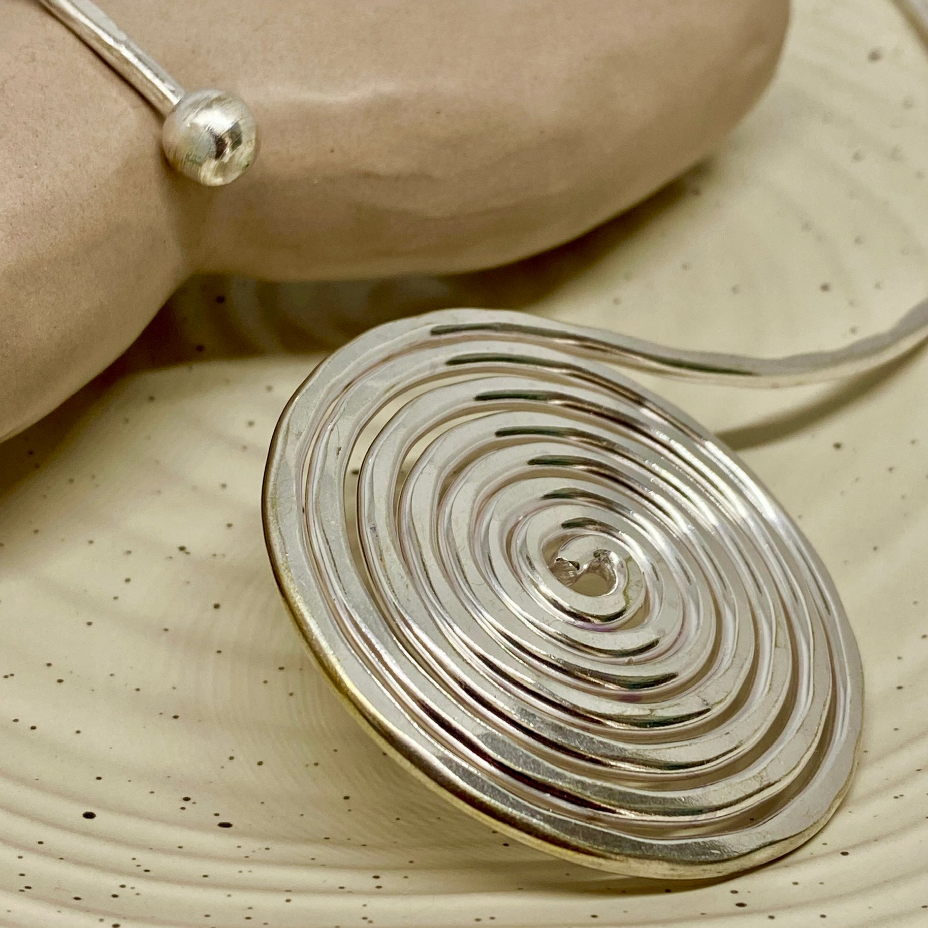 Silver Hasli Necklace - 19