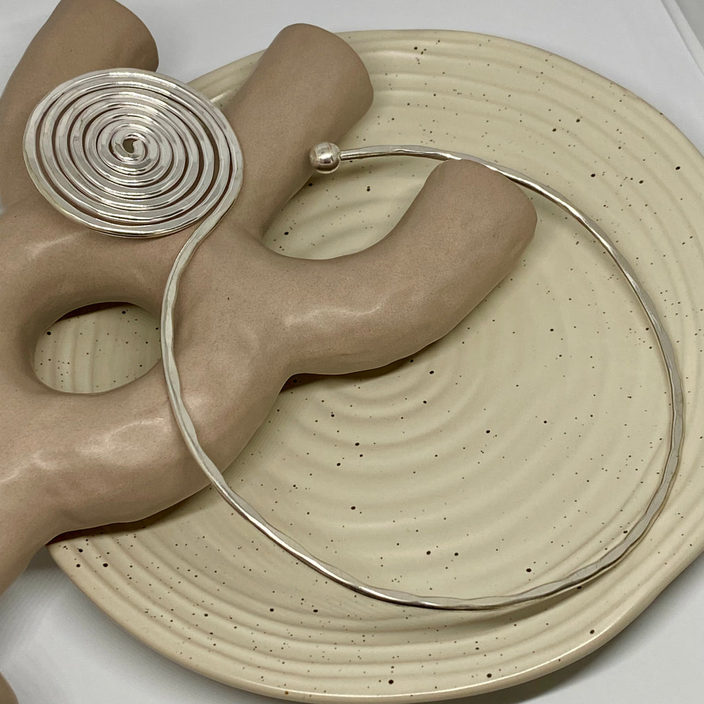 Silver Hasli Necklace - 19