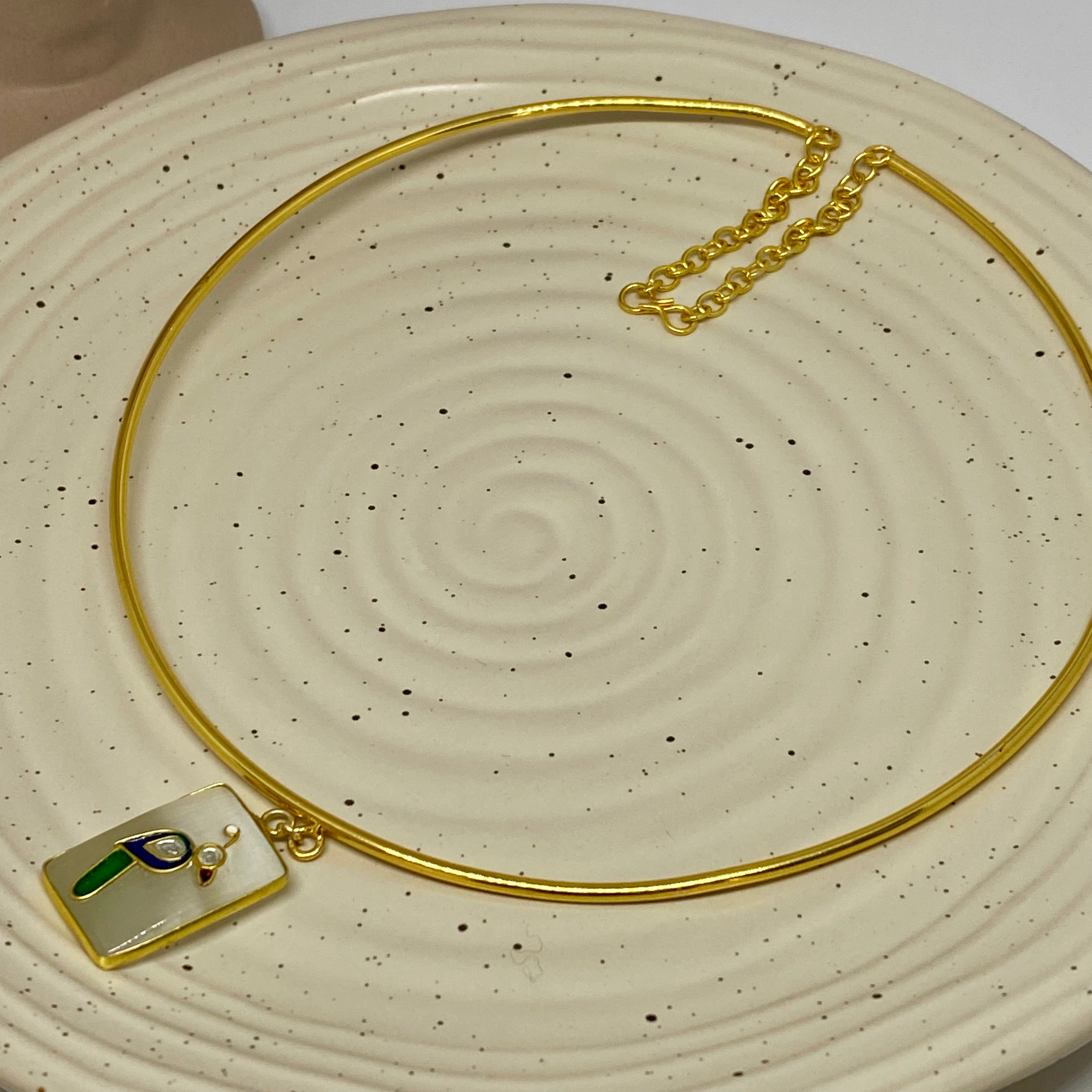 Monalisa Bird Stone Hasli Necklace -24