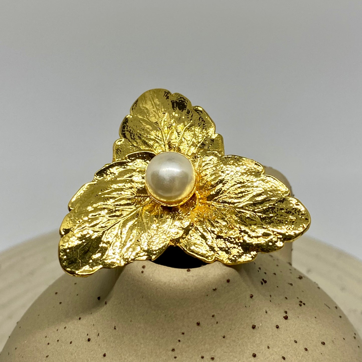 Leaf With Pearl Hook - 02