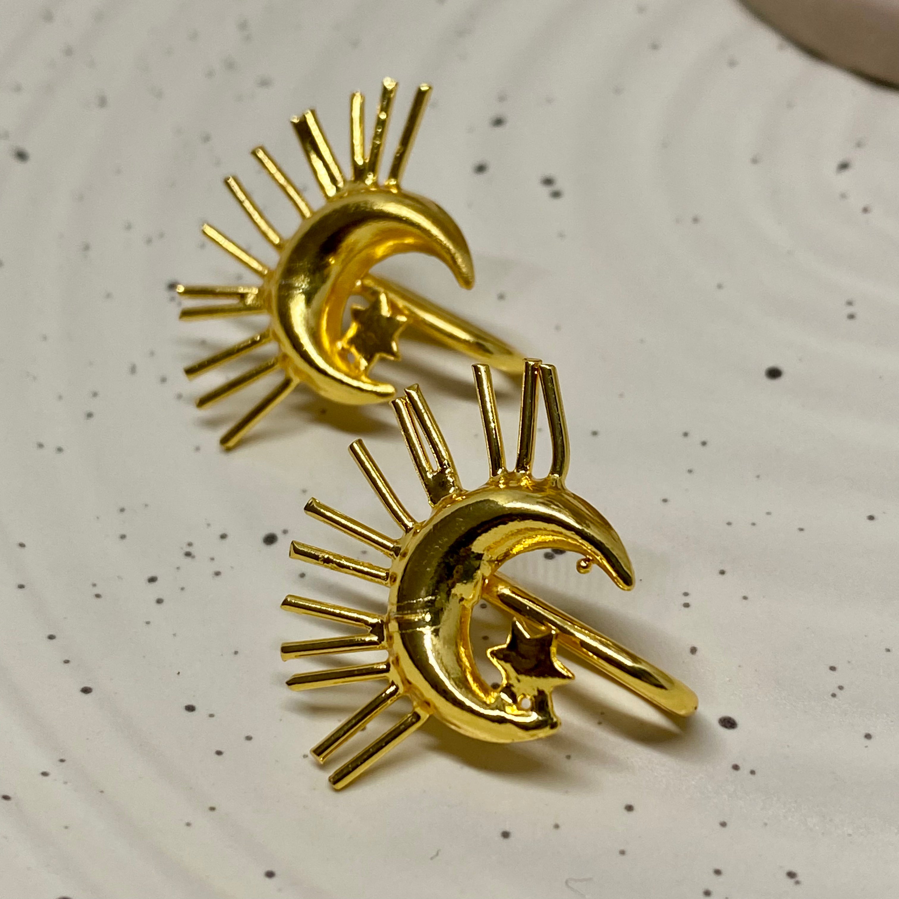 Mini Half-Moon Hook - 08