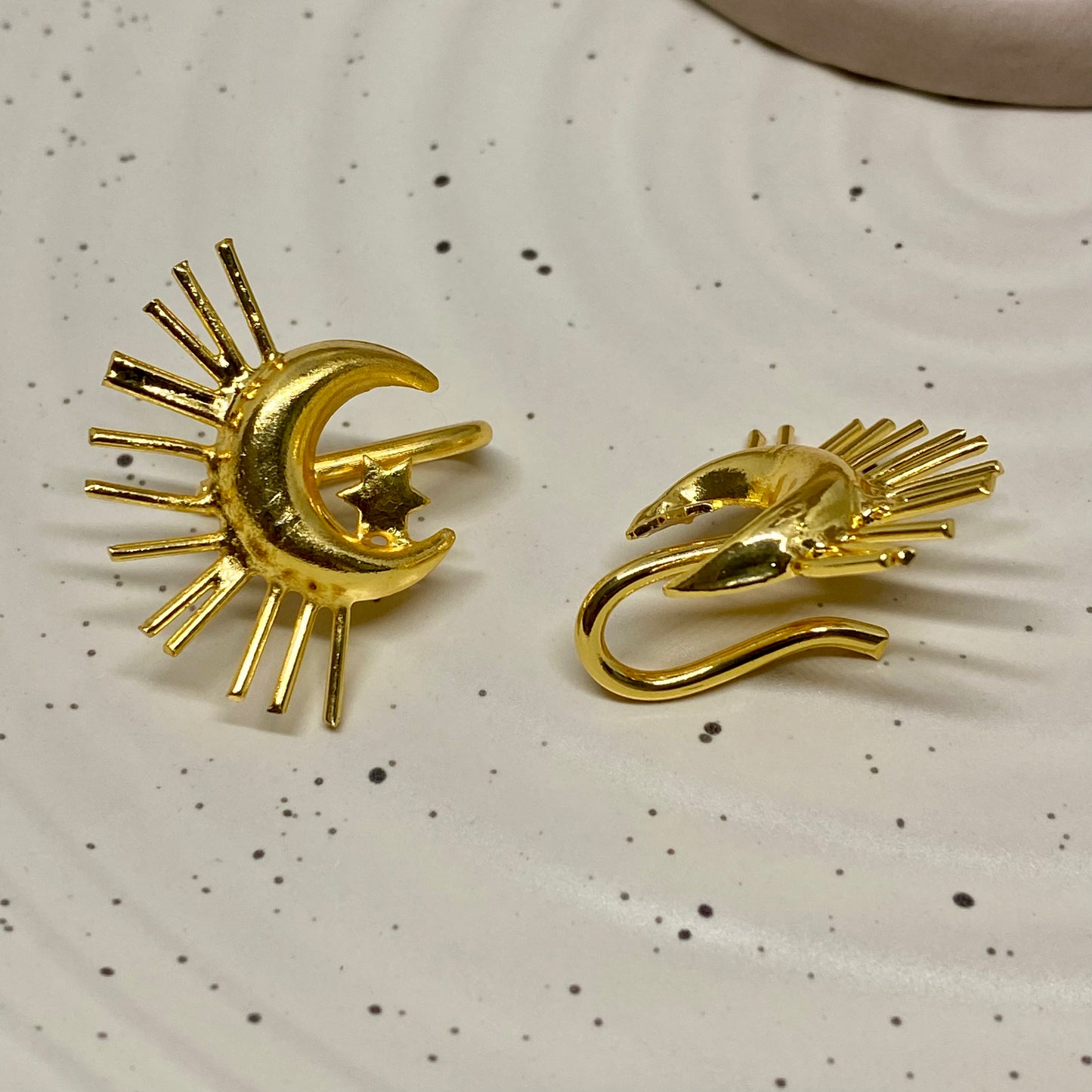 Mini Half-Moon Hook - 08