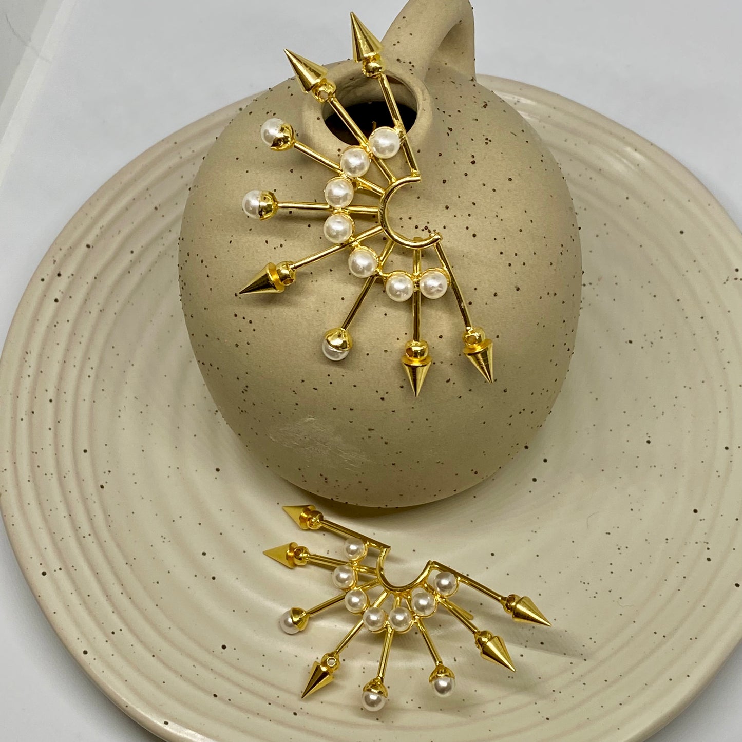 Pearly Moonlit Earring - 45