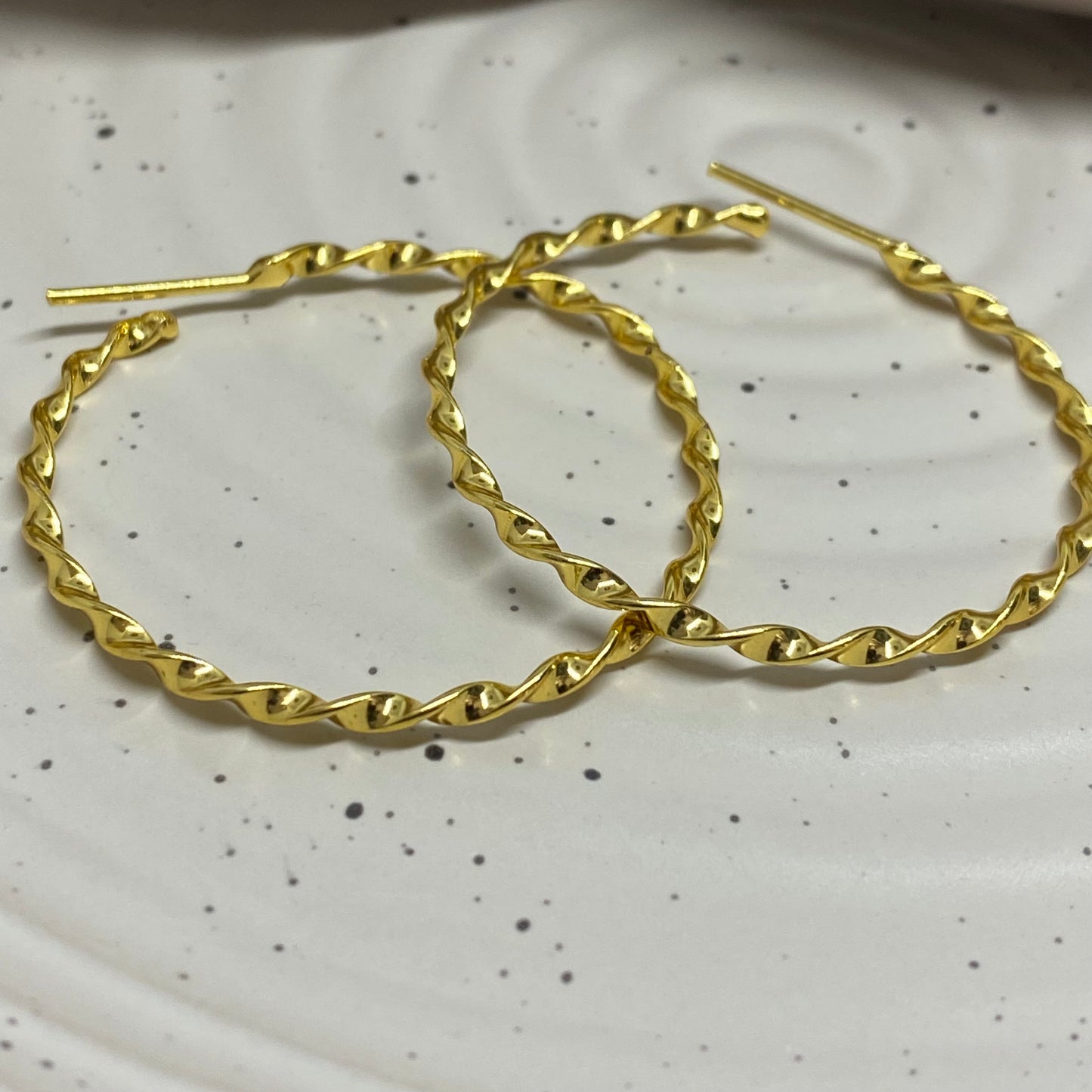 Large Twisted Golden Hoop - 54