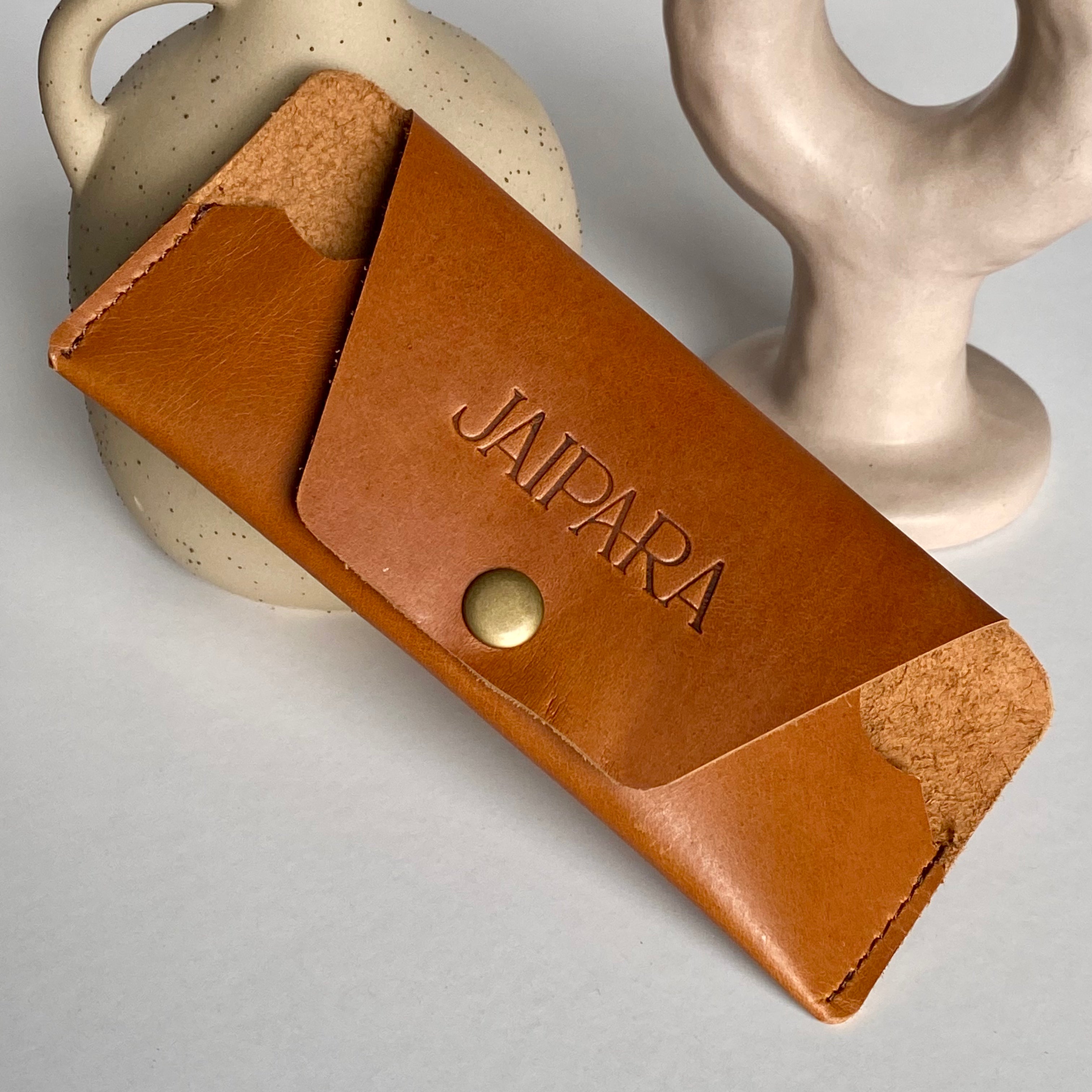 Eyewear Holder - 02