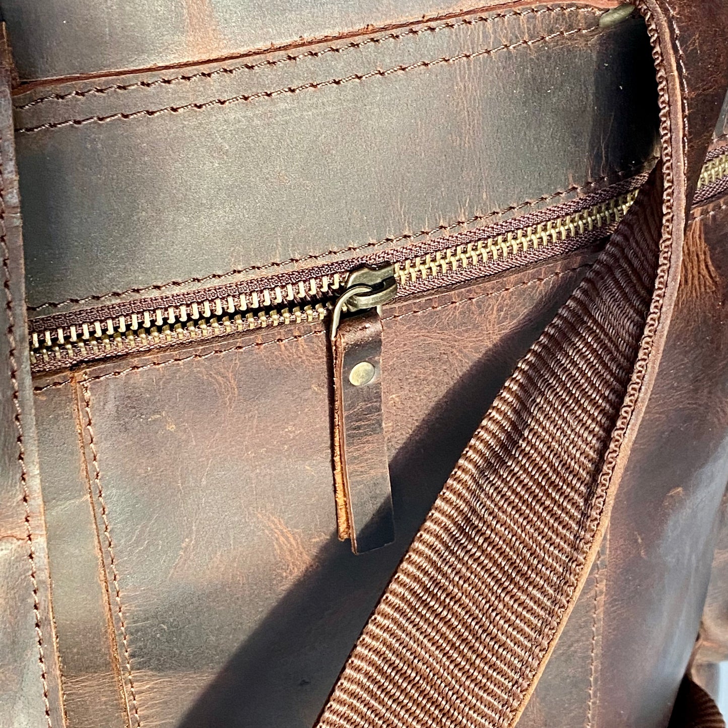 Leather Laptop Backpack -09