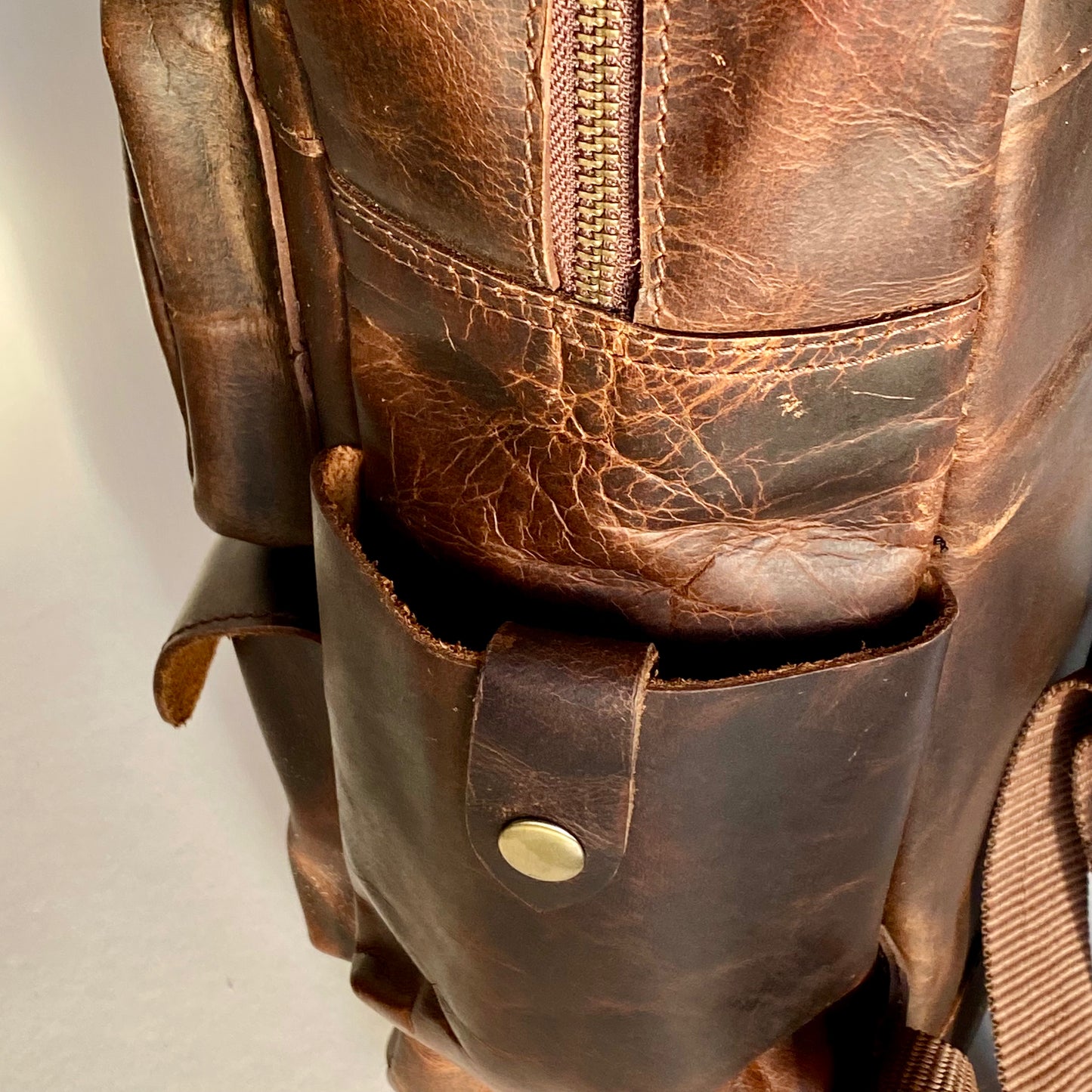 Leather Laptop Backpack -09